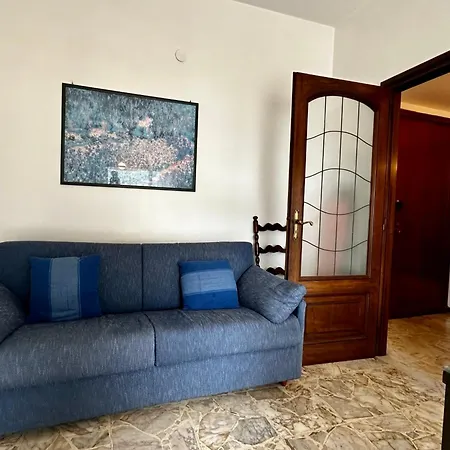 Hostdomus - Casa Eugenia * Finale Ligure