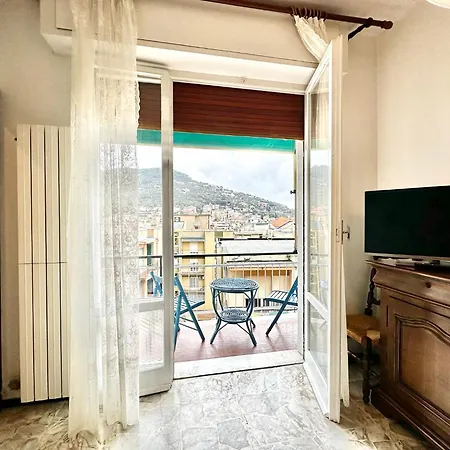 Hostdomus - Casa Eugenia *
