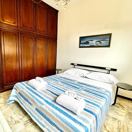 Hostdomus - Casa Eugenia Apartmán