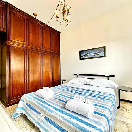 Apartmán Hostdomus - Casa Eugenia *